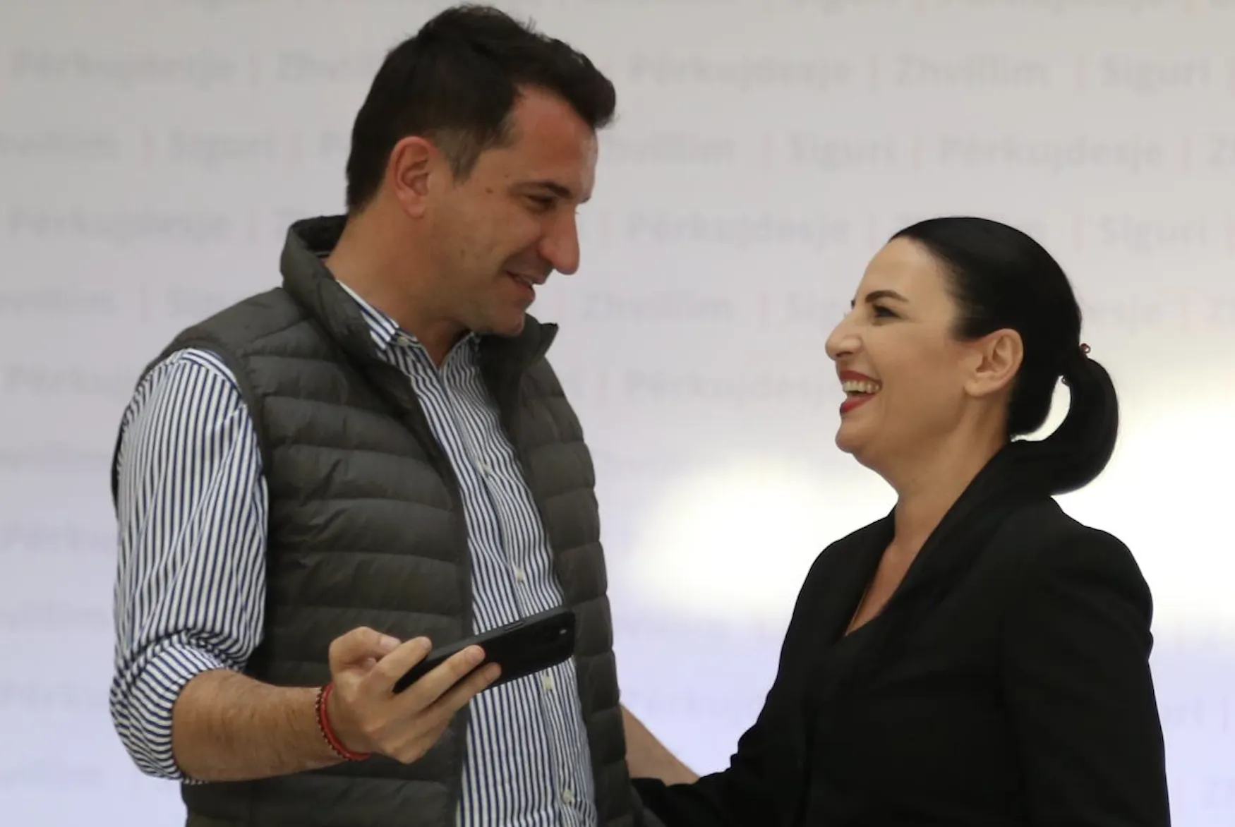 Troç, Belinda Balluku e ka punën pisk